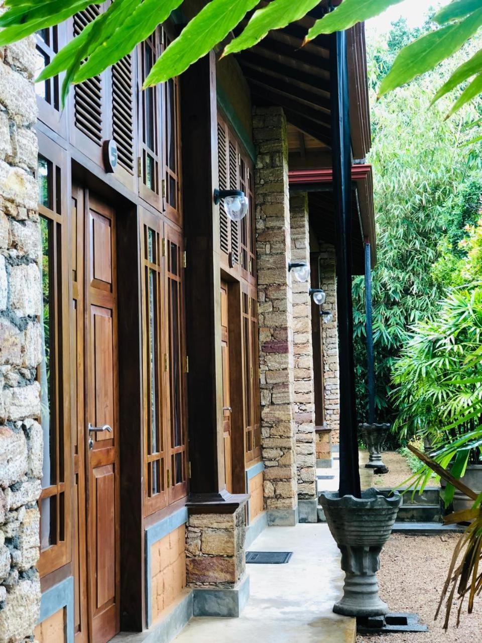Landa Holiday House بيلهول اويا المظهر الخارجي الصورة