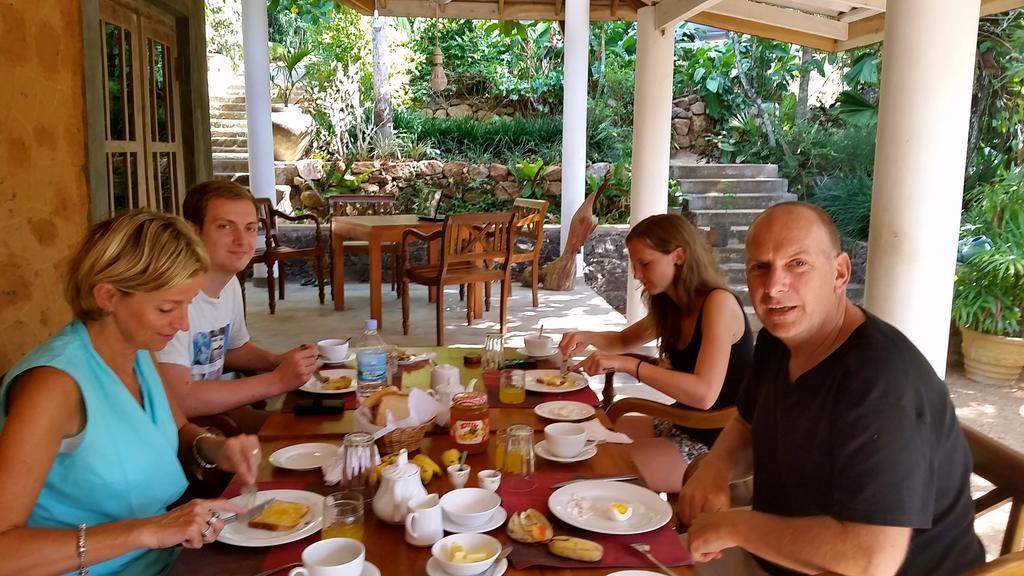 Landa Holiday House بيلهول اويا المظهر الخارجي الصورة